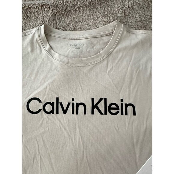 Calvin Klein Women’s Logo Graphic Short-Sleeve Top Tee Size M New - Picture 5 of 13